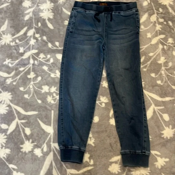 7 for All Mankind Fleece 1/4 Zip& jogger style jeans - boys Sz S ( school age)